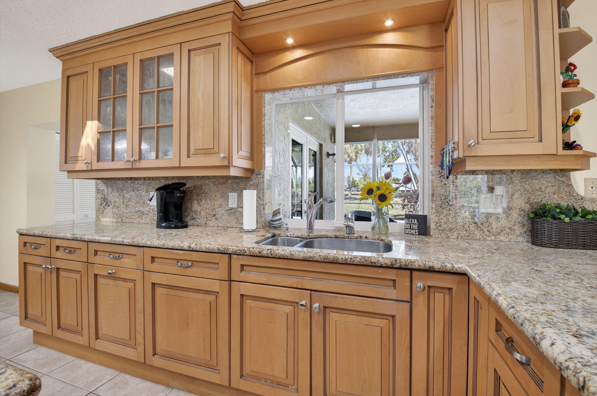 10185 Harbourtown Court Boca Raton, FL 33498 - Photo 18 of 54 18-web-or-mls-DSC_8904