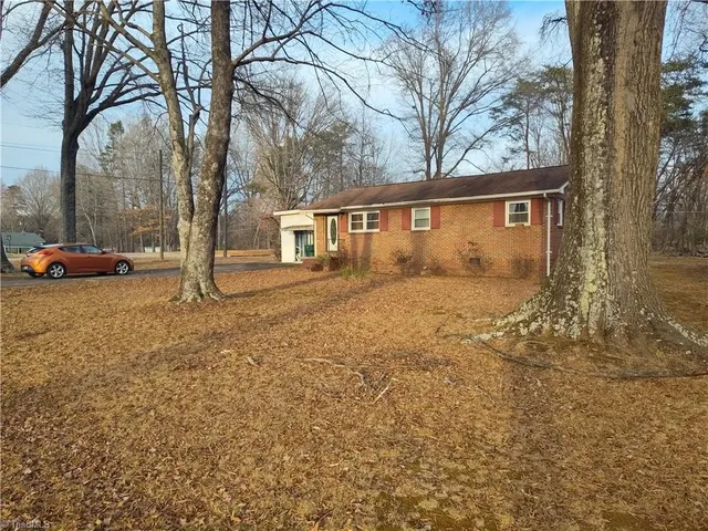 $145,000 | 302 Gracie Street, Eden, NC 27288