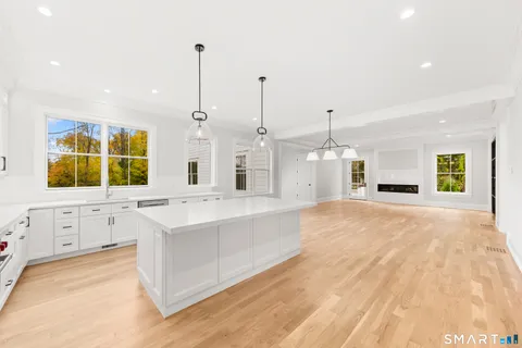 $3,995,000 | 119 Harrison Avenue, New Canaan, CT 06840