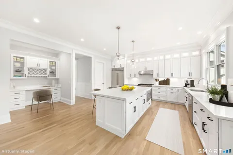 $3,995,000 | 119 Harrison Avenue, New Canaan, CT 06840