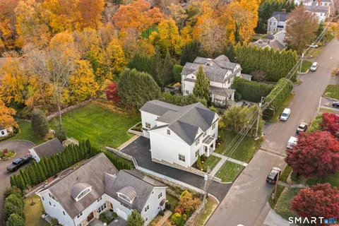 $3,995,000 | 119 Harrison Avenue, New Canaan, CT 06840
