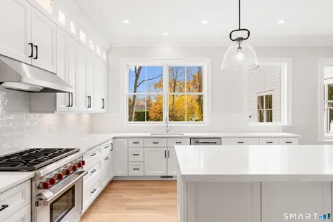 $3,995,000 | 119 Harrison Avenue, New Canaan, CT 06840