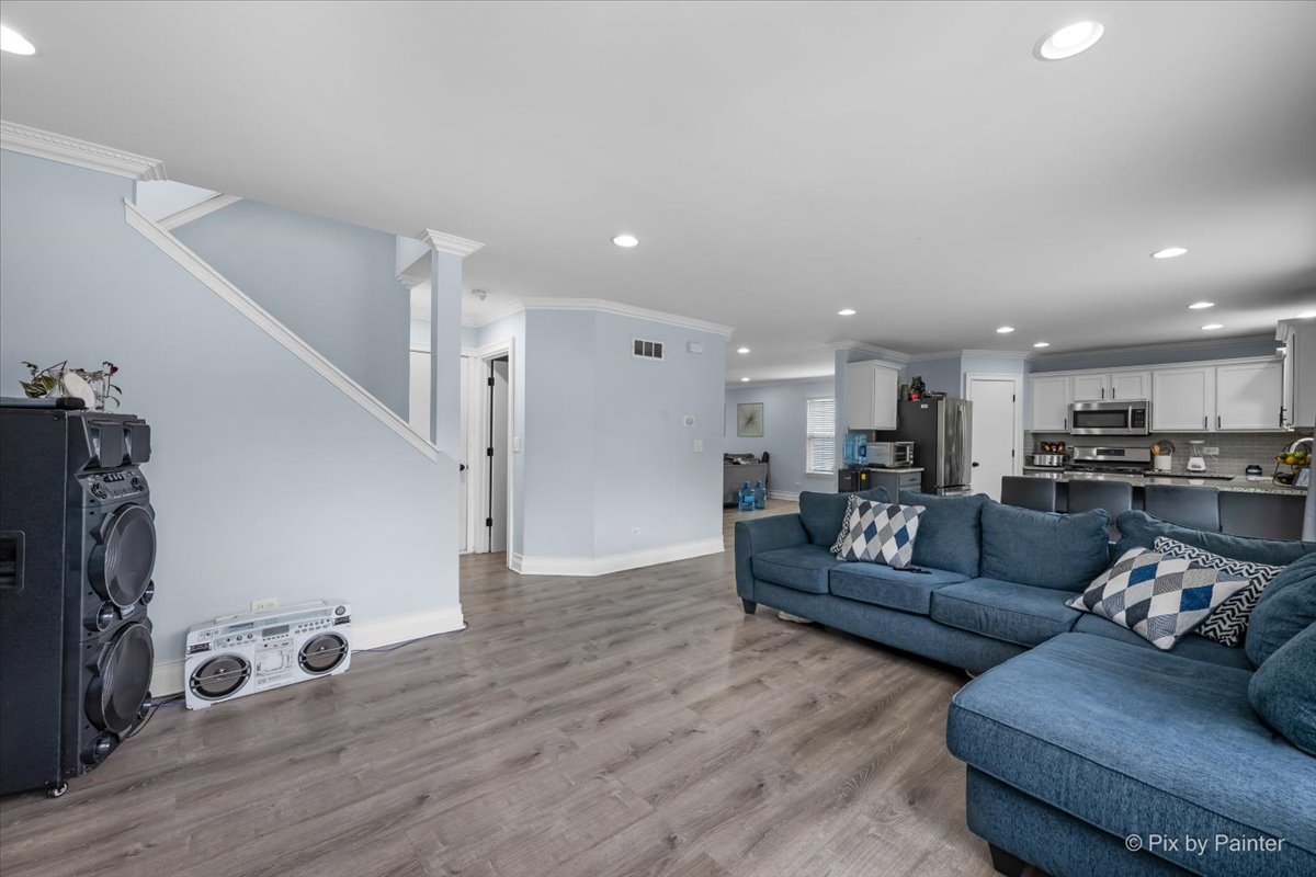 1900 Mayfield Court Romeoville, IL 60446 - Photo 12 of 58