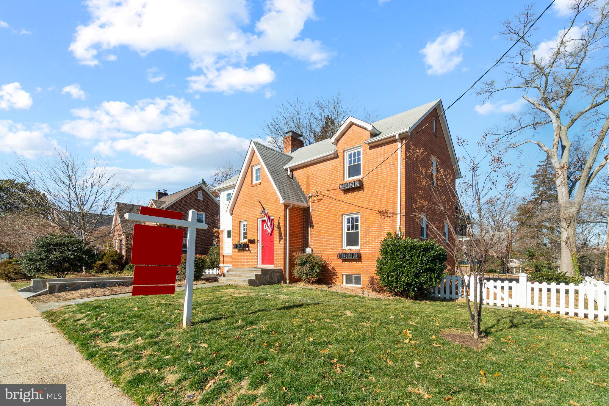 3001 2nd Road North Arlington, VA 22201 - Photo 33 of 36