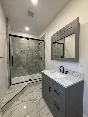 $215,000 | 3029 North 3rd Street, St. Joseph, MO 64505