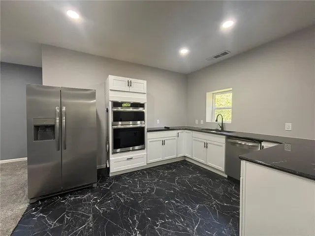 $215,000 | 3029 North 3rd Street, St. Joseph, MO 64505