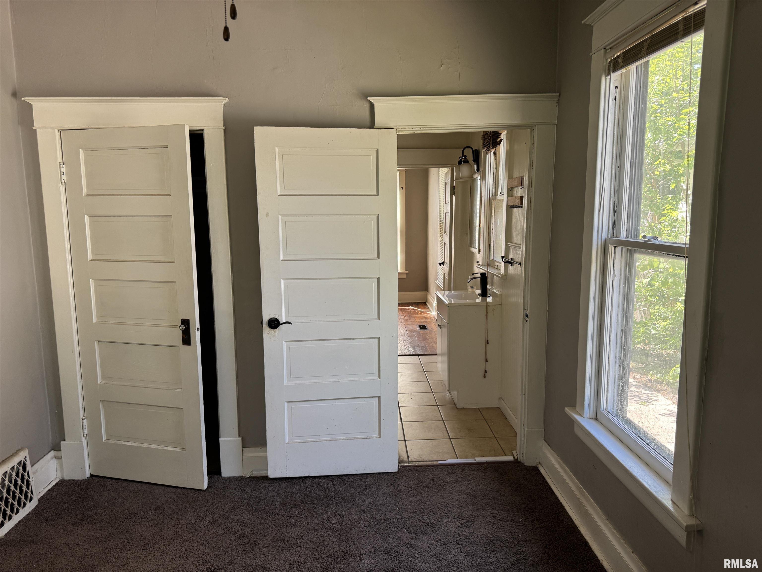 1733 South Spring Street Springfield, IL 62704 - Photo 13 of 30