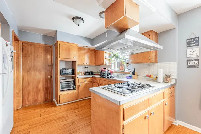 $430,000 | 5800 West Pershing Road, Cicero, IL 60804