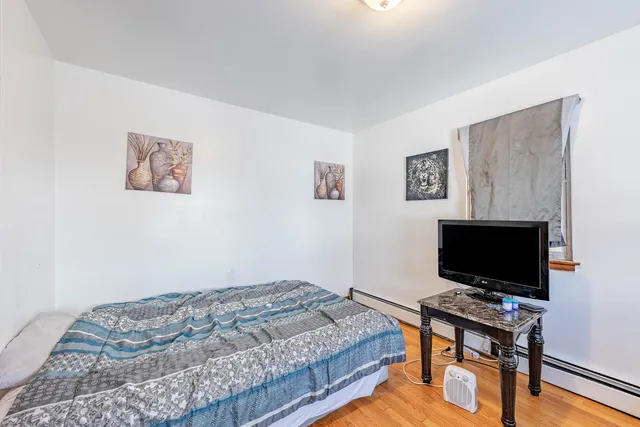 $430,000 | 5800 West Pershing Road, Cicero, IL 60804