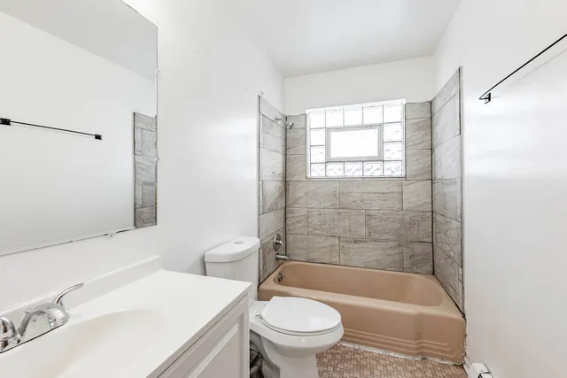 $430,000 | 5800 West Pershing Road, Cicero, IL 60804