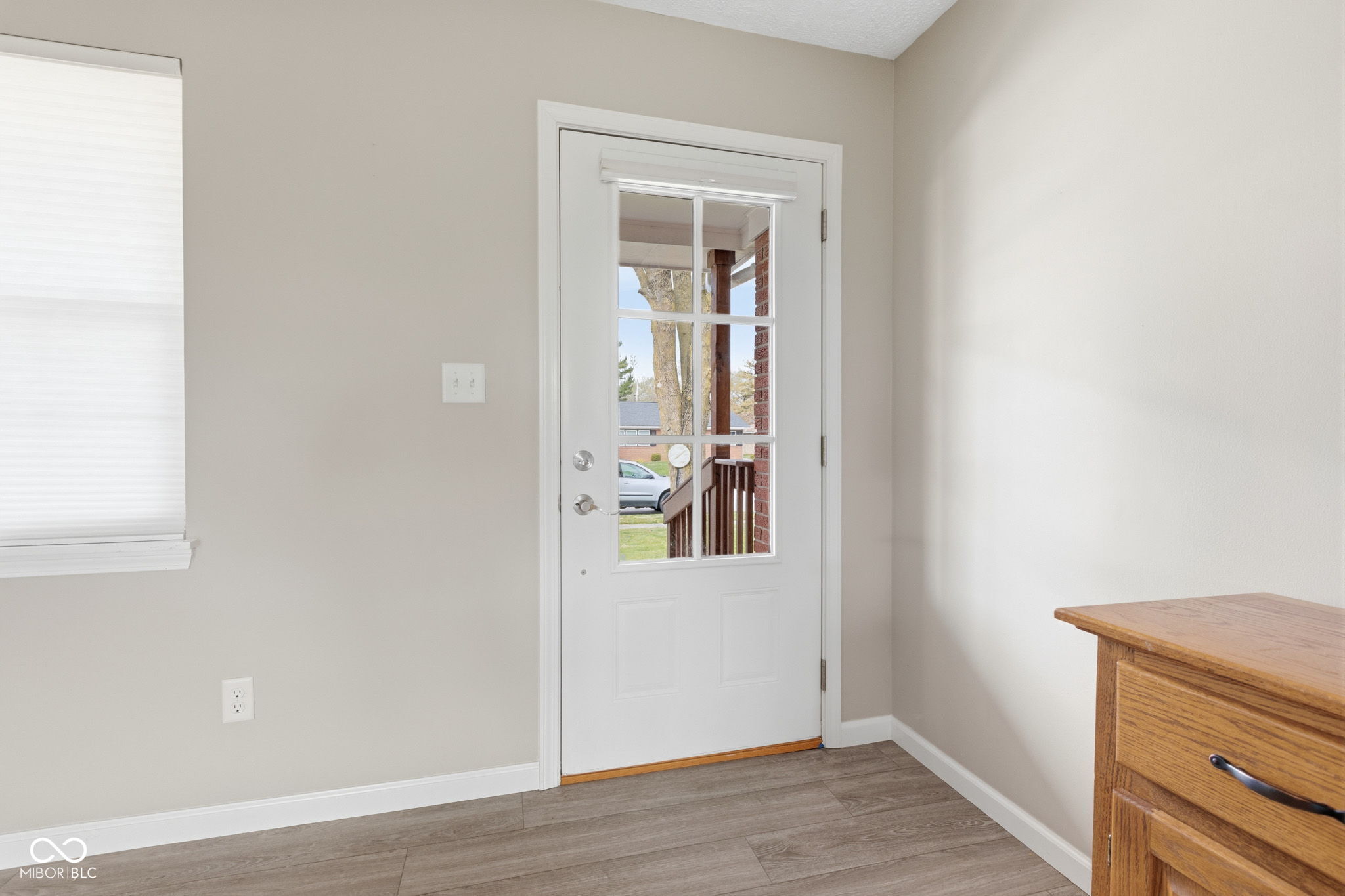 421 Edgewood Drive Lebanon, IN 46052 - Photo 4 of 32