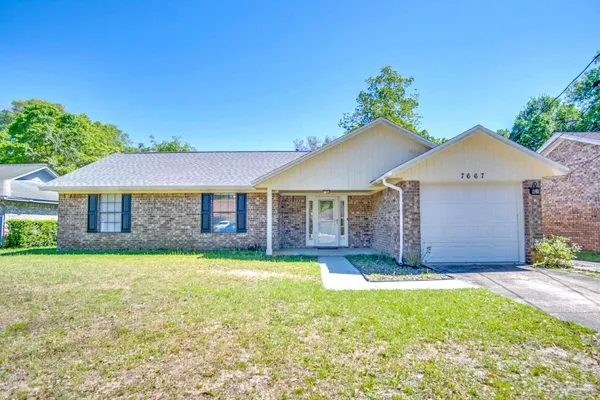 $1,875 | 7667 Old Hickory Drive, Pensacola, FL 32507