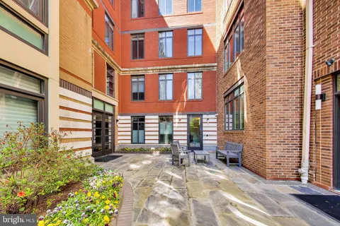 $425,000 | 2818 Connecticut Avenue Northwest, Unit 14, Washington, DC 20008