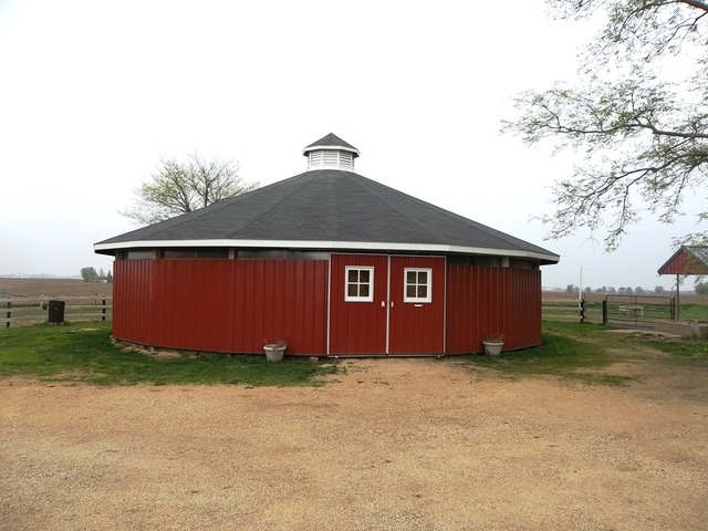 30793 Genesee Road Sterling, IL 61081 - Photo 16 of 20