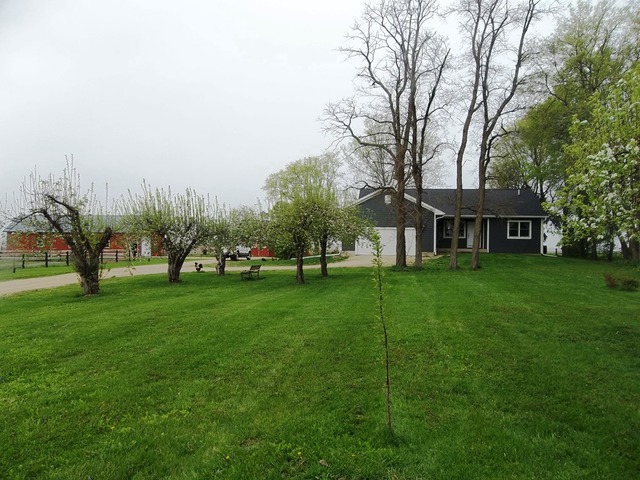 30793 Genesee Road Sterling, IL 61081 - Photo 18 of 20