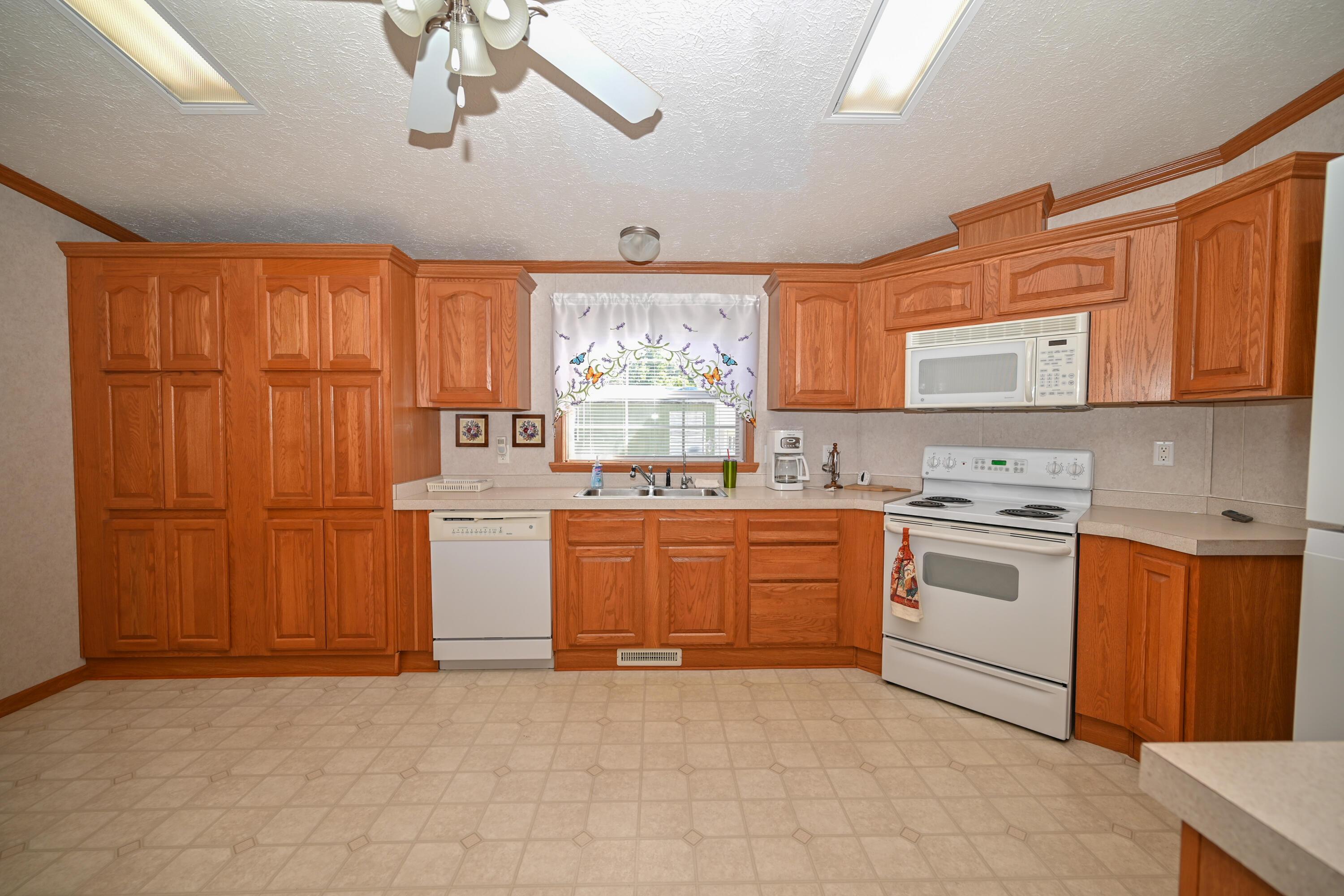 1639 Marion-Waldo Road, Unit LOT 122 Marion, OH 43302 - Photo 18 of 45 DSC_9797