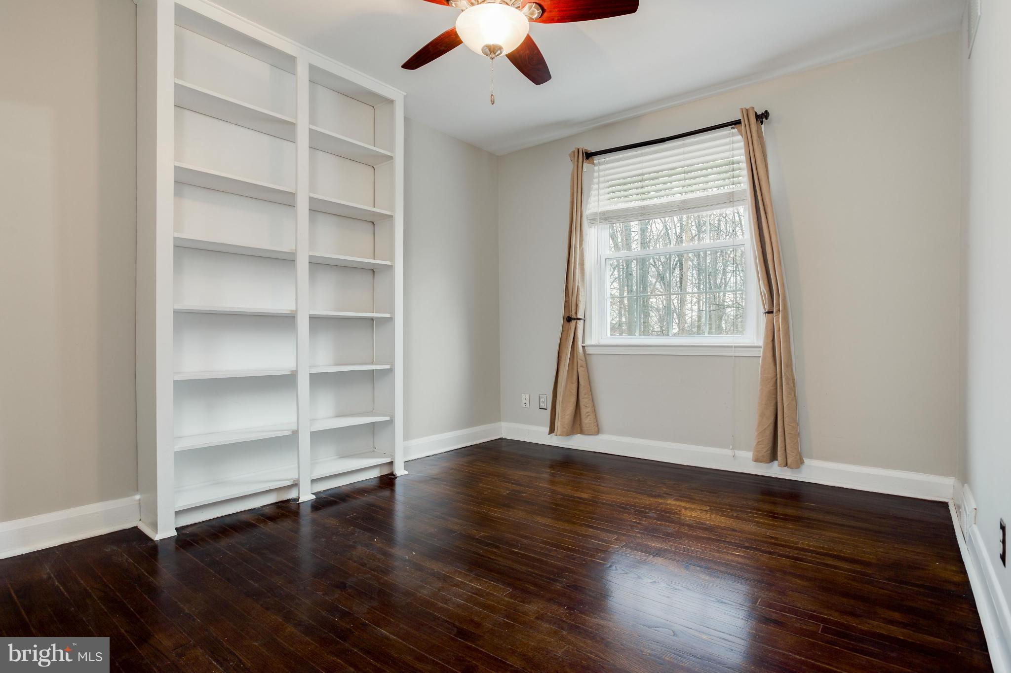 8123 Clyde Bank Road Baltimore, MD 21286 - Photo 25 of 30 Bedroom