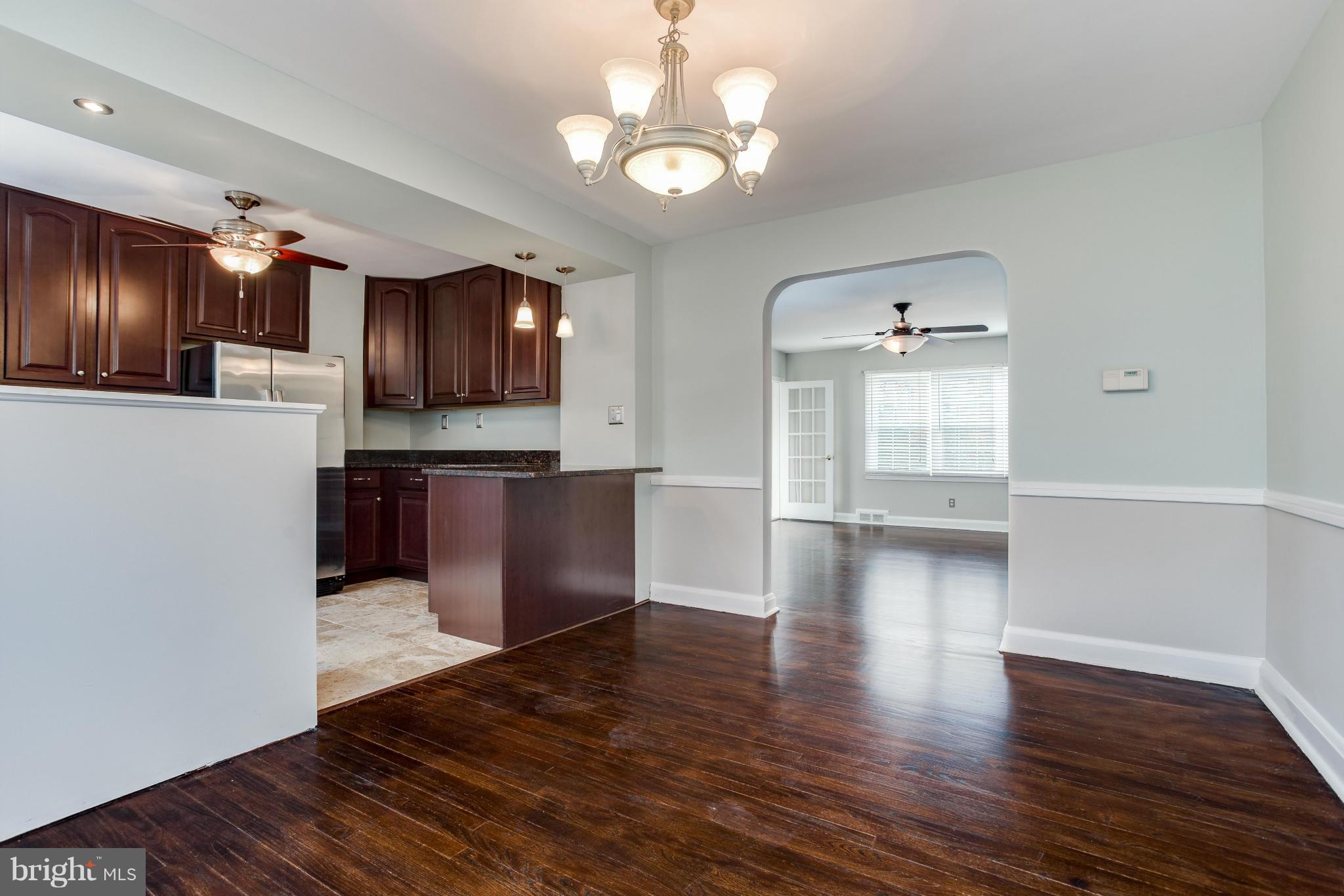 8123 Clyde Bank Road Baltimore, MD 21286 - Photo 9 of 30 Dining Room