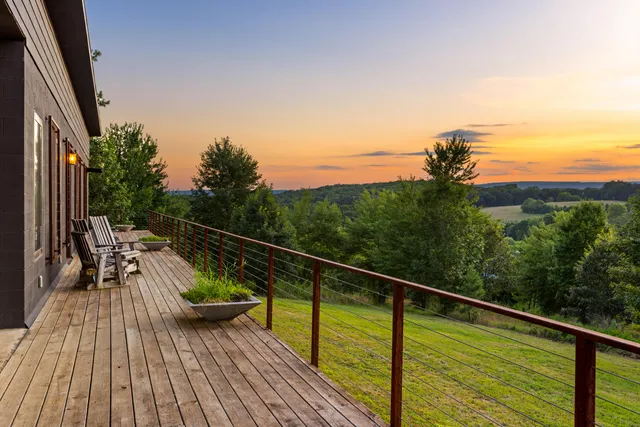 $389,000 | 1686 Nolan Trail, Soddy Daisy, TN 37379