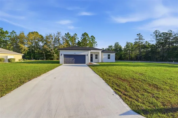 $289,900 | 559 West Heronsbill Lane, Dunnellon, FL 34434