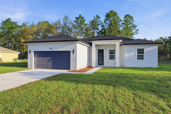 $289,900 | 559 West Heronsbill Lane, Dunnellon, FL 34434