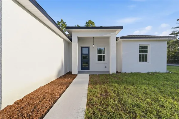 $289,900 | 559 West Heronsbill Lane, Dunnellon, FL 34434