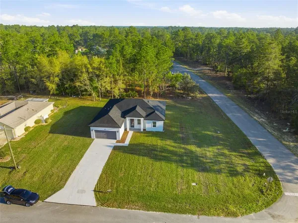 $289,900 | 559 West Heronsbill Lane, Dunnellon, FL 34434