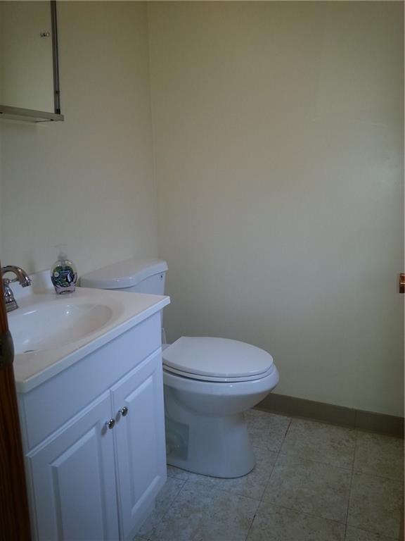 330 Middletown Road New Stanton, PA 15672 - Photo 20 of 23 Half Bath