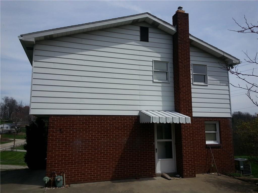 330 Middletown Road New Stanton, PA 15672 - Photo 3 of 23