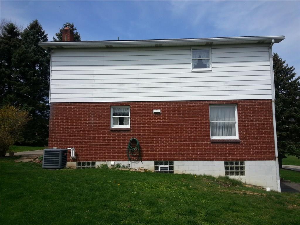 330 Middletown Road New Stanton, PA 15672 - Photo 4 of 23