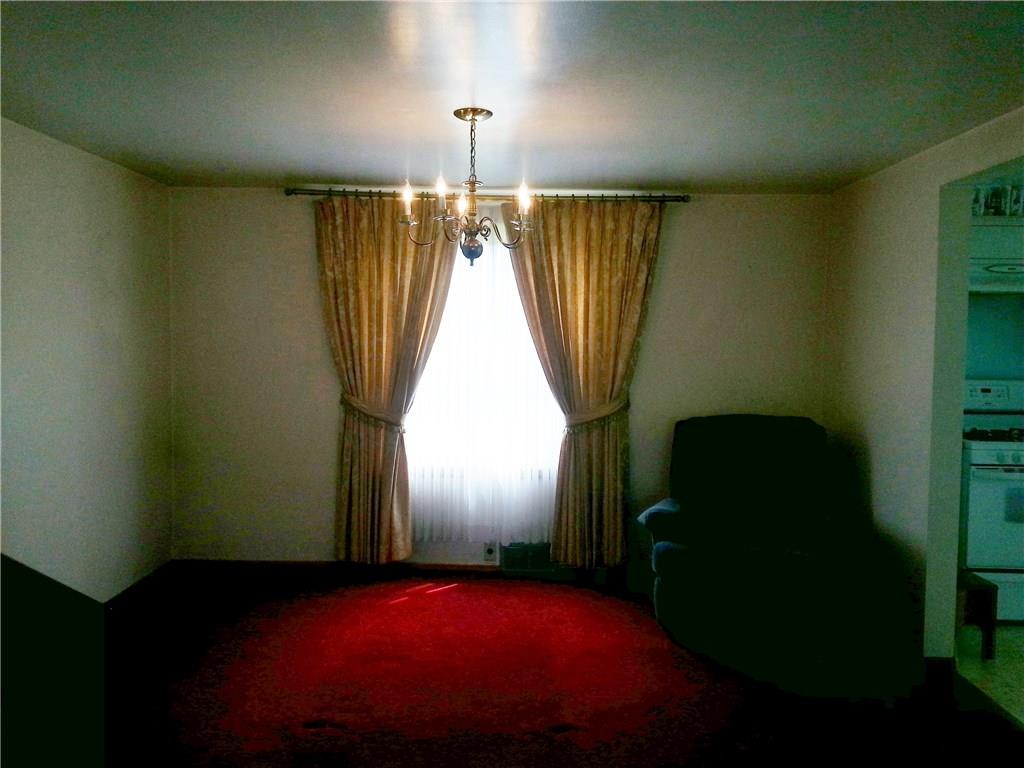 330 Middletown Road New Stanton, PA 15672 - Photo 9 of 23 Dining Room