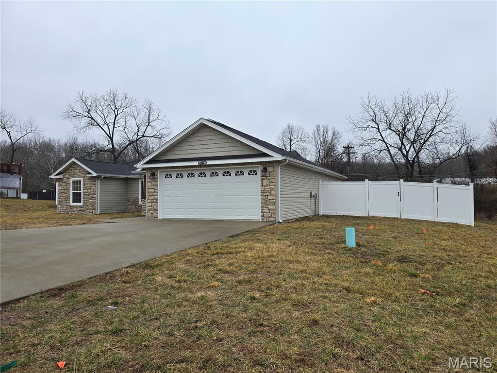 220 Ridgeview Drive St. Robert, MO 65584 - Photo 3 of 28