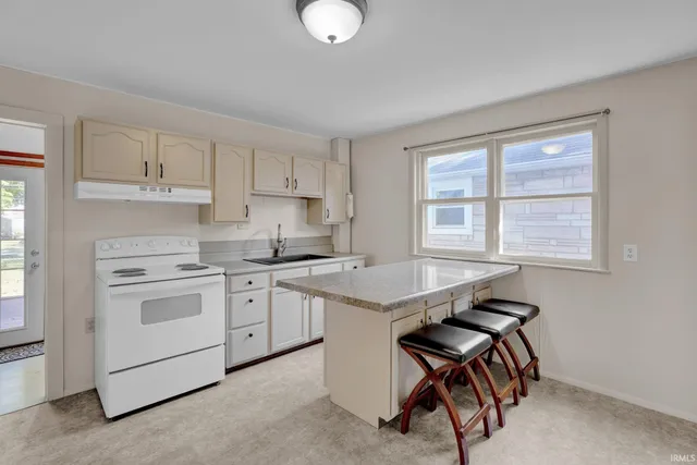 $178,000 | 416 Barnett Street, Vincennes, IN 47591