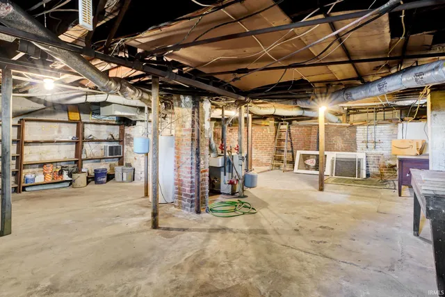 $178,000 | 416 Barnett Street, Vincennes, IN 47591