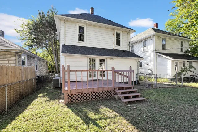 $178,000 | 416 Barnett Street, Vincennes, IN 47591