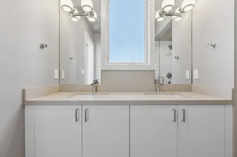 $1,375,000 | 1433 Floribunda Avenue, Unit 7, Burlingame, CA 94010