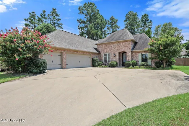 $399,900 | 109 Grayhawk Drive, Madison, MS 39110