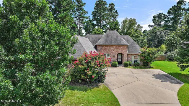 $399,900 | 109 Grayhawk Drive, Madison, MS 39110