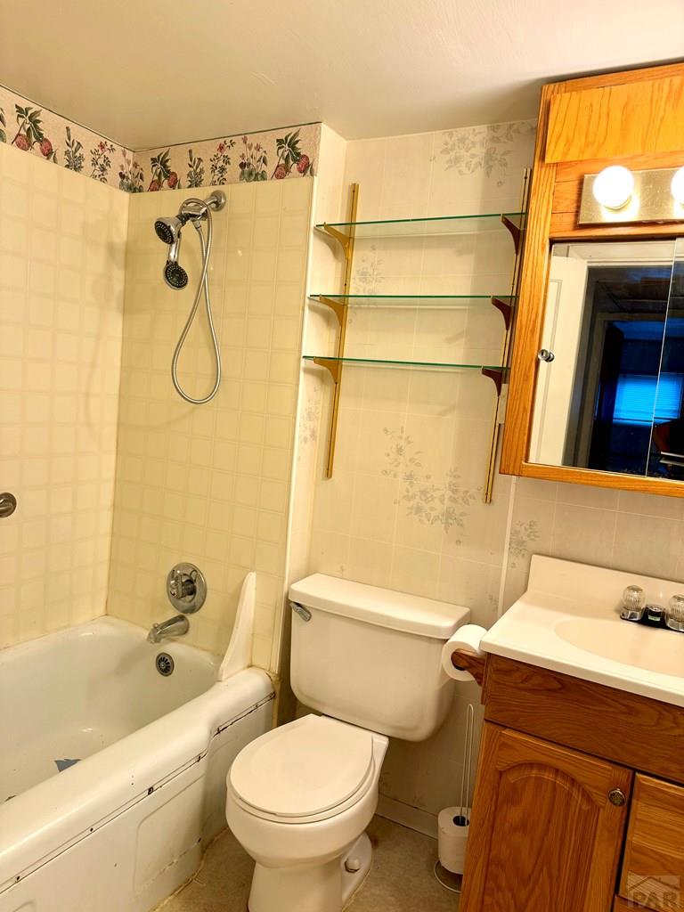 2236 Hillside Road Pueblo, CO 81006 - Photo 35 of 45 Gallery Image 35