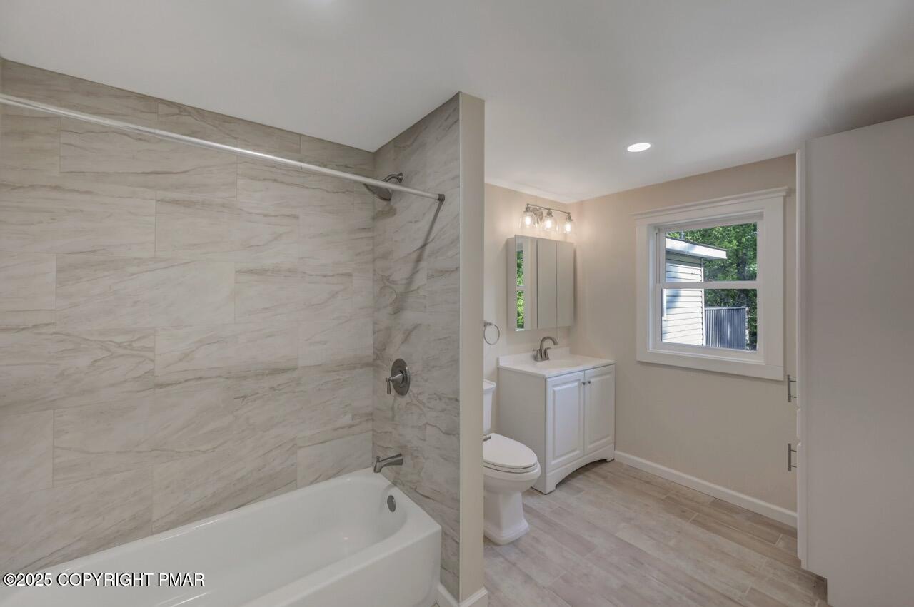2128 Faratol Road East Stroudsburg, PA 18302 - Photo 42 of 85 Bathroom