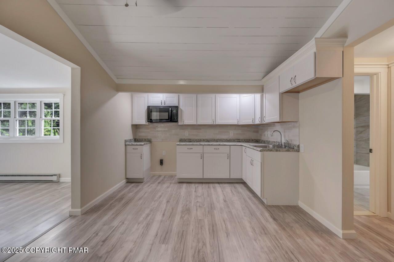 2128 Faratol Road East Stroudsburg, PA 18302 - Photo 65 of 85 Kitchen (apt.)