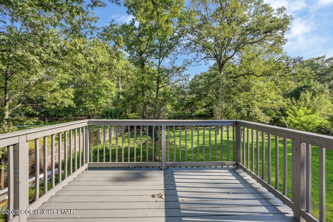 2128 Faratol Road East Stroudsburg, PA 18302 - Photo 79 of 85 Deck/balcony (apt.)