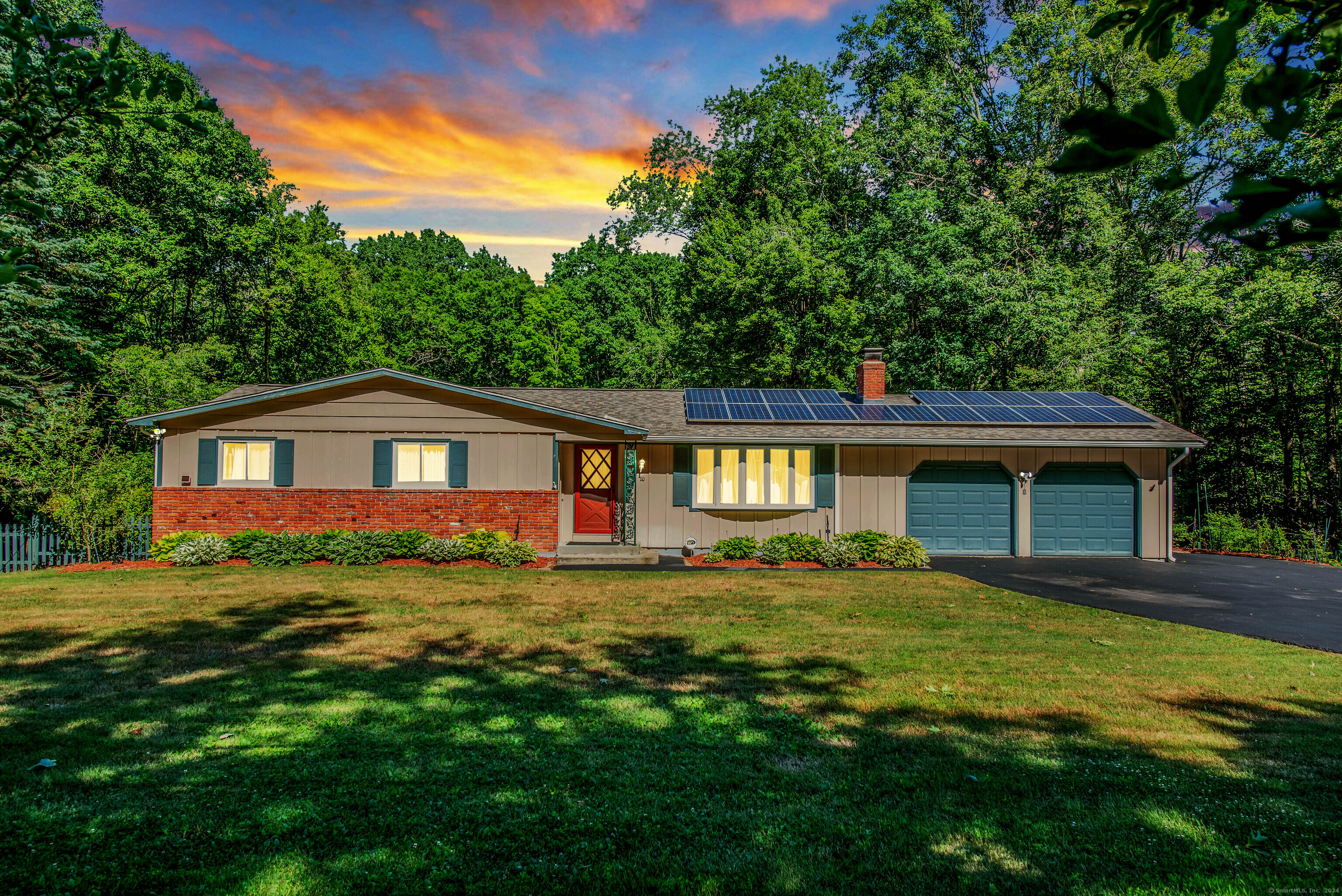 20 Hillyndale Road Mansfield, CT 06268 - Photo 1 of 1