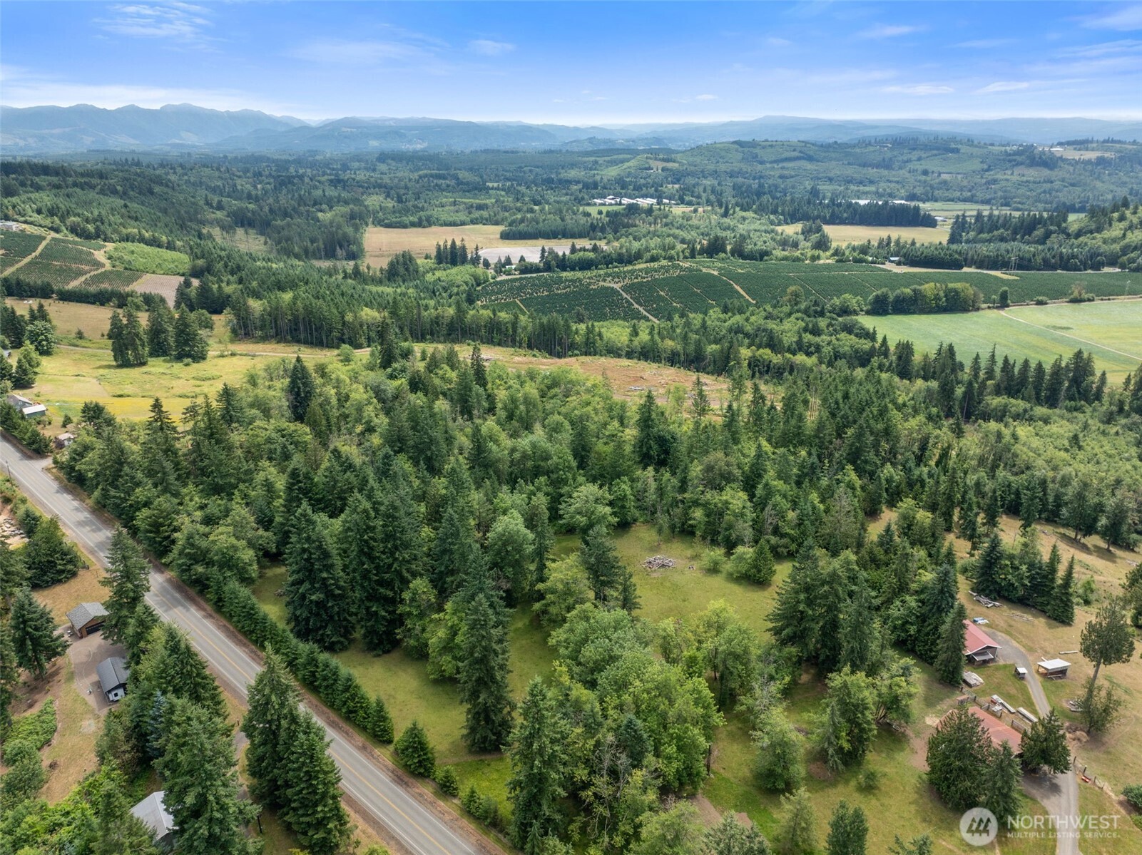 148 Burnt Ridge Road Onalaska, WA 98570 - Photo 7 of 11 an aerial view of residential houses with outdoor space and river