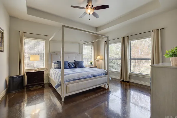 $814,999 | 750 Cambridge Drive, New Braunfels, TX 78132