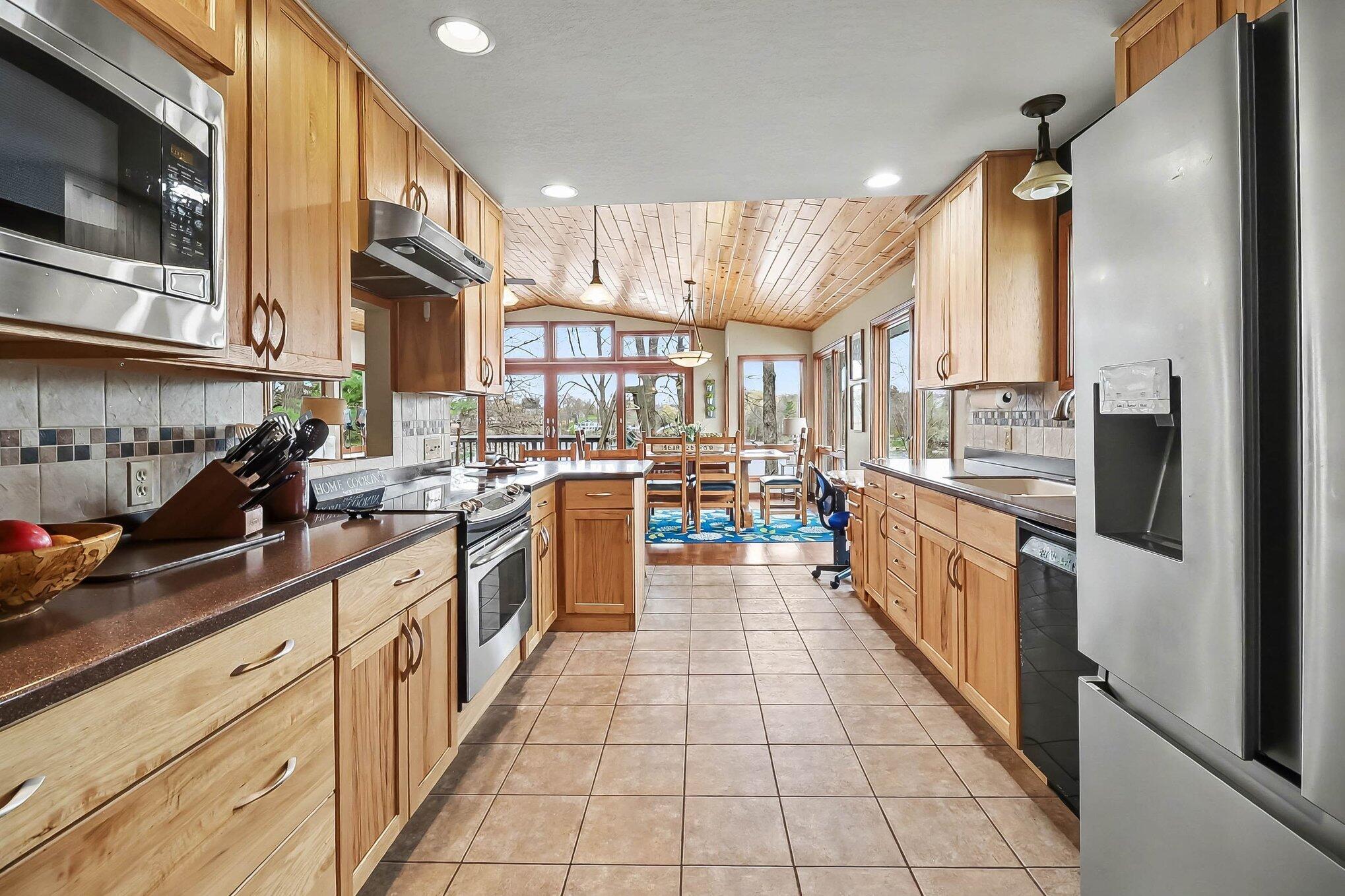 1726 West Chilberg Road Scottville, MI 49454 - Photo 5 of 33 Kitchen