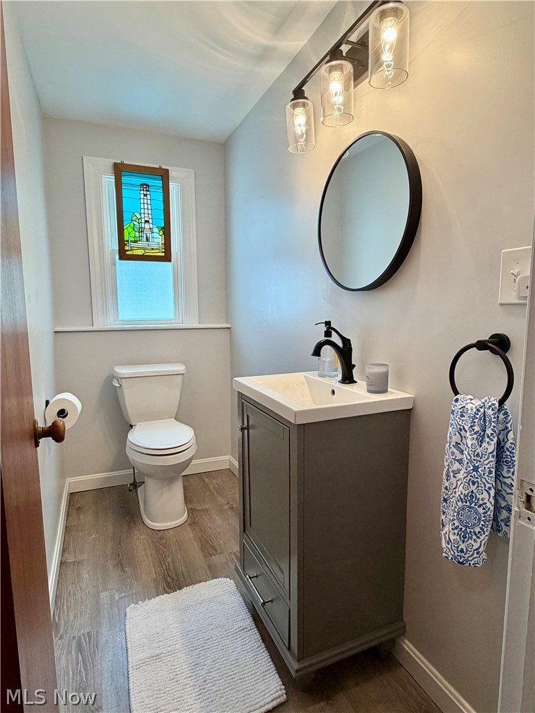 1403 Croyden Road Lyndhurst, OH 44124 - Photo 22 of 39