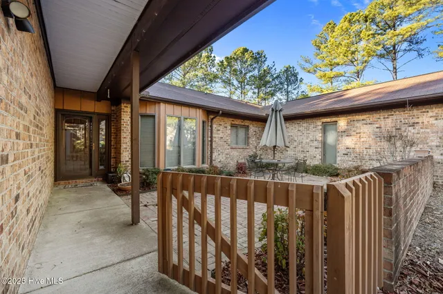 $324,900 | 622 Redwood Drive, Southern Pines, NC 28387