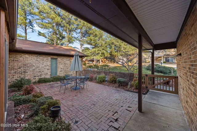 $324,900 | 622 Redwood Drive, Southern Pines, NC 28387