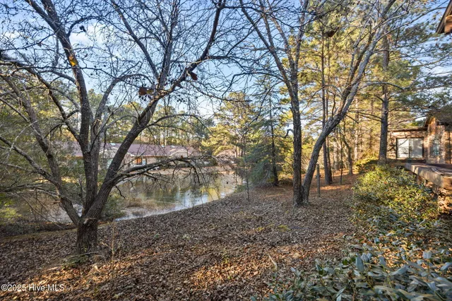 $324,900 | 622 Redwood Drive, Southern Pines, NC 28387